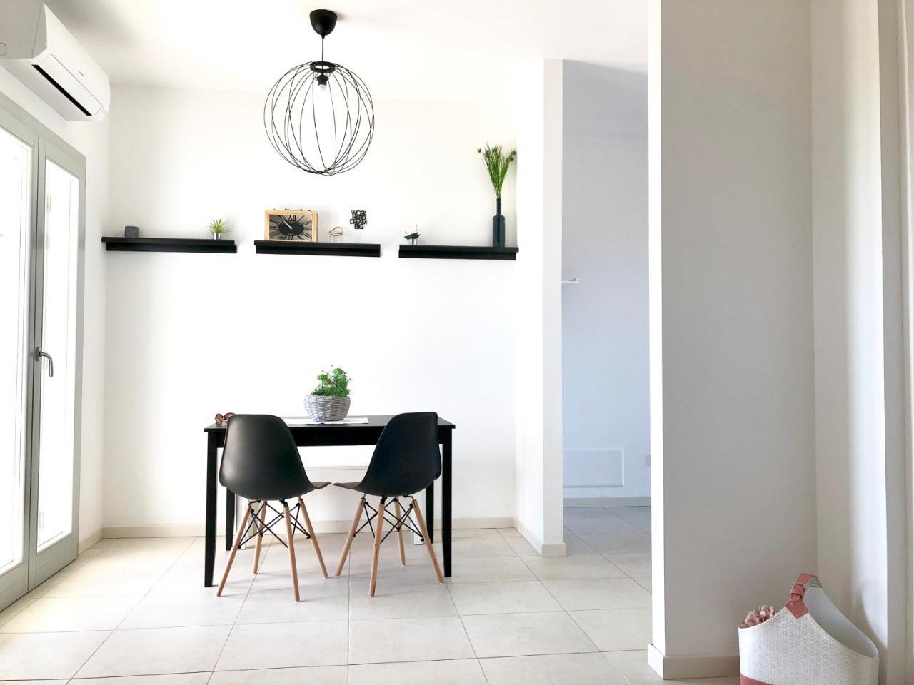Appartamento Milano 55 Olbia Esterno foto